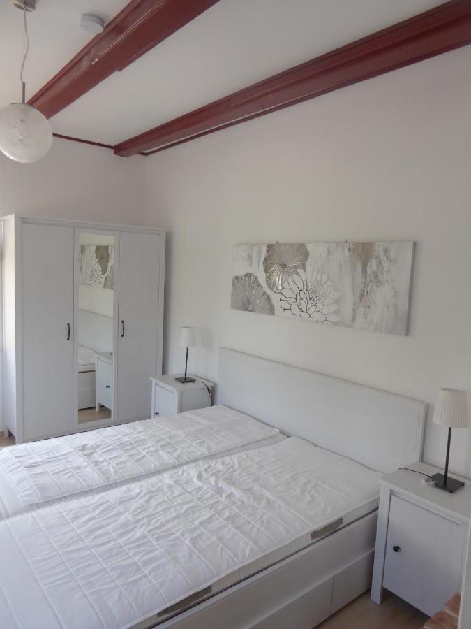 Ferienwohnung Elise Im Gulfhof Am Kanal Grossefehn Εξωτερικό φωτογραφία